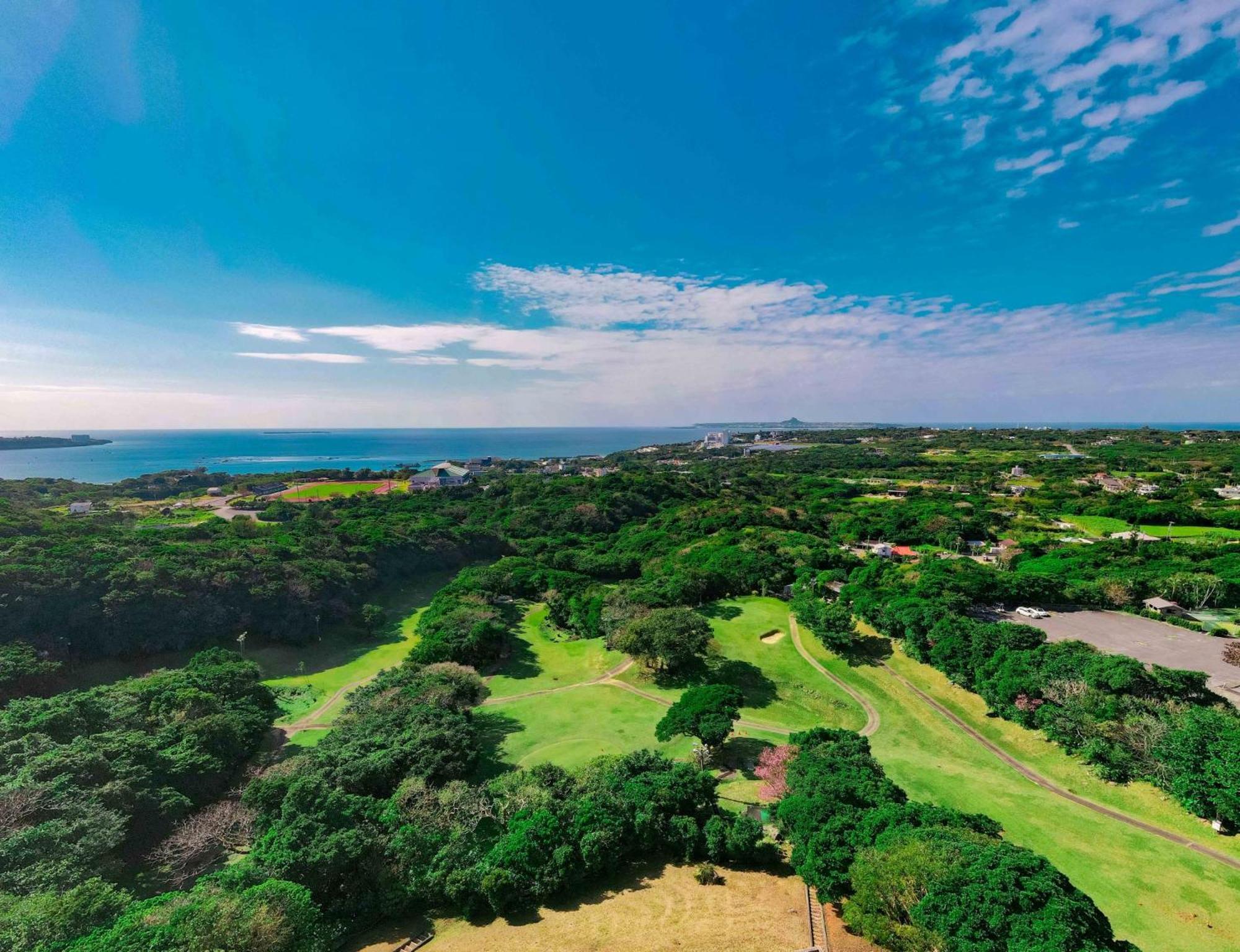 Motobu Green Park And Golf Course Eksteriør billede