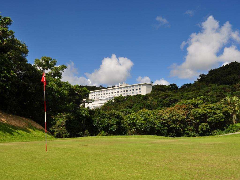 Motobu Green Park And Golf Course Eksteriør billede